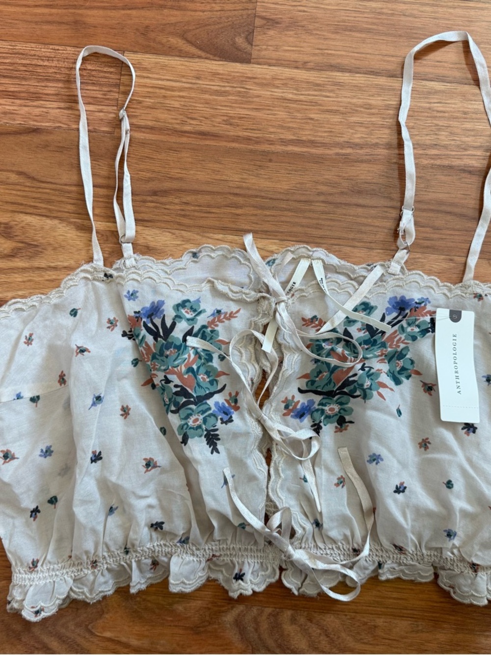 Anthropologie handkerchief crop tank top - Picture 3 of 3